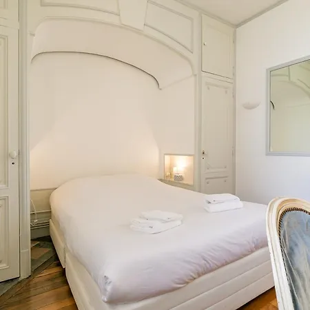 Apartment L'authentique, En Plein Centre Ville